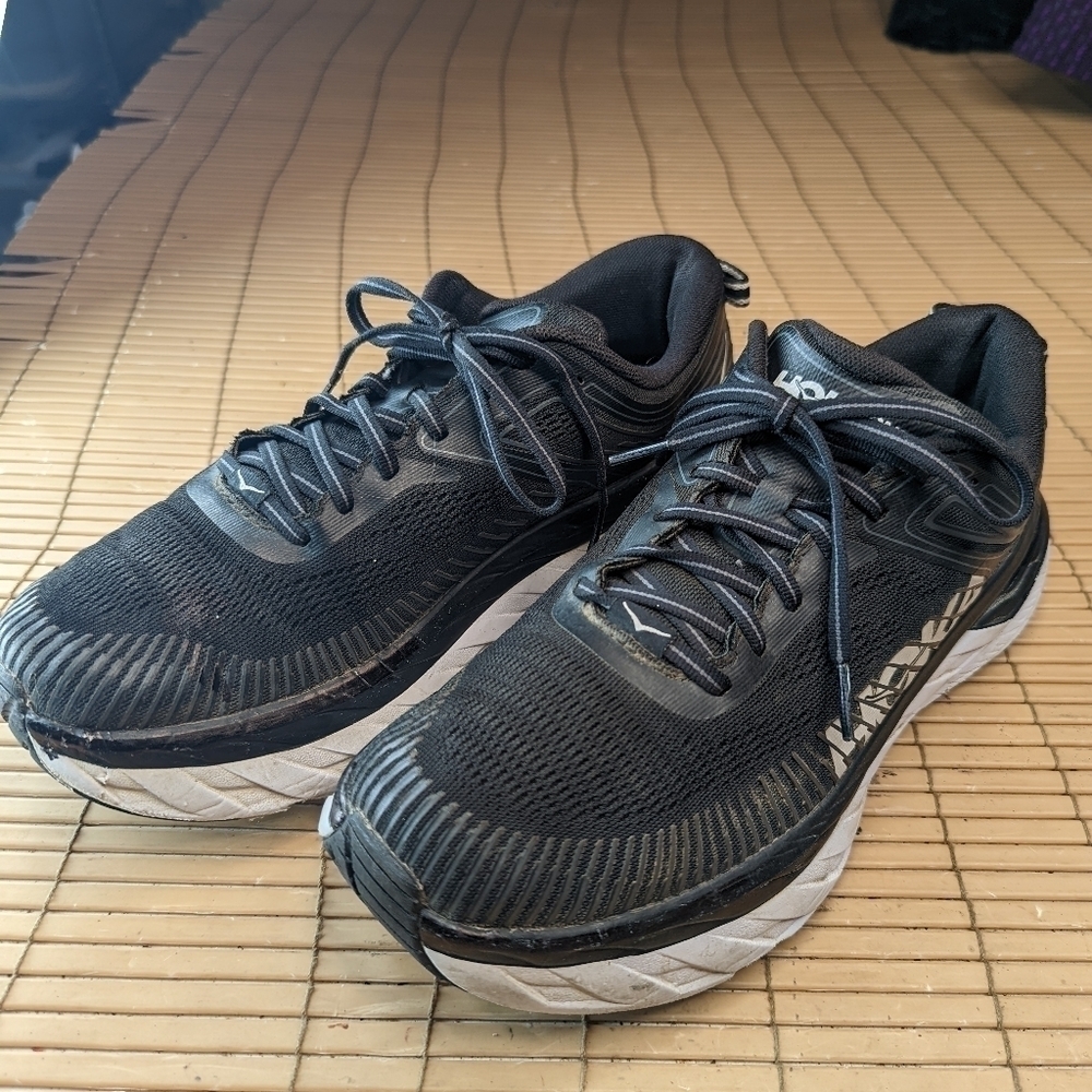 Hoka One One Bondi 7 Running Shoes, Black, Men's 9.5 M